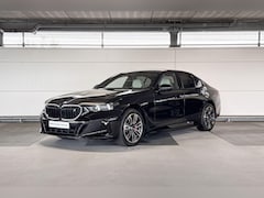 BMW i5 - Sedan xDrive40 84 kWh