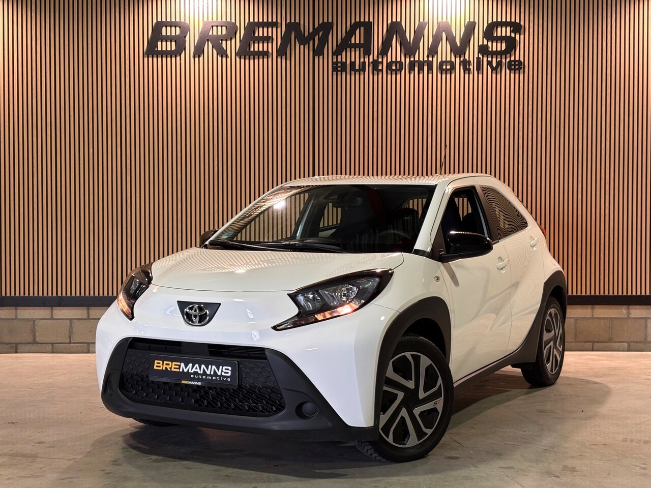 Toyota Aygo X - 1.0 VVT-i Air-Team D / Automaat / - AutoWereld.nl