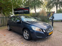 Volvo V60 - 2.0 D3 Leder Nav Clima Cruise-con