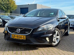 Volvo V40 - 1.6 D2 R-Design | Automaat