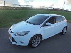 Ford Focus - Focus 1.6 TDCI 5 deurs airco ecc lmv EXPORT PRIJS