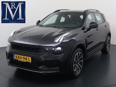 Lynk & Co 01 - 1.5 Core NIEUW MODEL | FABRIEKSGARANTIE T/M 2030 | CAMERA| STOELVERWARMING| APPLE CARPLAY|