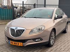 Lancia Delta - 1.4-16V Oro Navi Clima Leer Div Opties