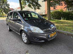 Opel Zafira - 1.8 Cosmo Apk Nap 7 persoon