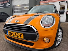 MINI 3-Deurs - 1.2 One Business met navigatie en bluetooth telefoon / media en cruise controle en airco