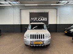 Jeep Patriot - 2.4 Limited Lees Tekst