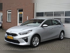 Kia Cee'd - CEED 1.6 CRDi DynamicLine Garantie, Nederlandse Auto, 1Ste Eigenaar, 4Season Banden, Navi,