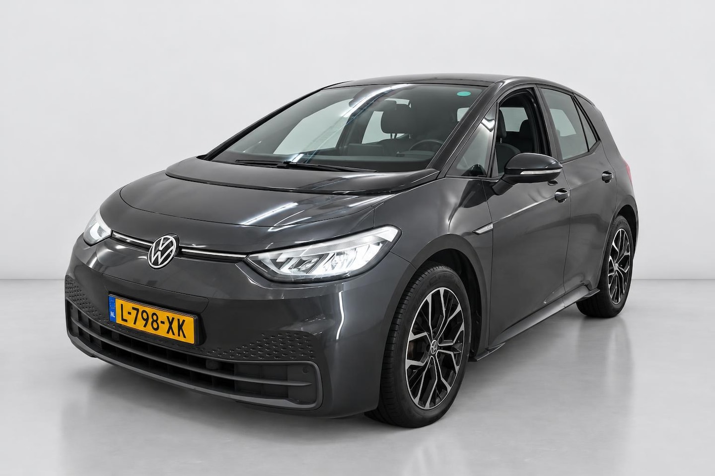 Volkswagen ID.3 - Life 58 kWh 91% FASE 3 STOEL VR PDC VOOR EN ACHTER - AutoWereld.nl