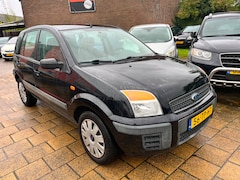 Ford Fusion - 1.4-16V Champion