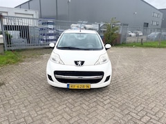 Peugeot 107 - 1.0-12V XS