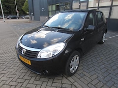 Dacia Sandero - 1.2 Lauréate 2012 Airco 105.000KM NAP APK