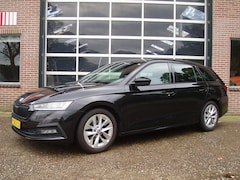 Skoda Octavia Combi - 1.0 TSI Sport Business Sportstoelen, Nieuw type, Mooie luxe auto