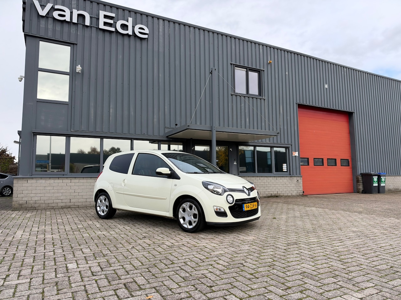 Renault Twingo - 1.2 16V Collection Airco Cruise Nwe Apk! - AutoWereld.nl