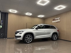 Skoda Kodiaq - 1.5 TSI Sportline Business * Automaat / Panoramadak / Afn. Trekhaak / Carplay / NL Auto