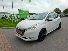 Peugeot 208 - 1.2 VTi Active / Mooie auto / APK aug 2027