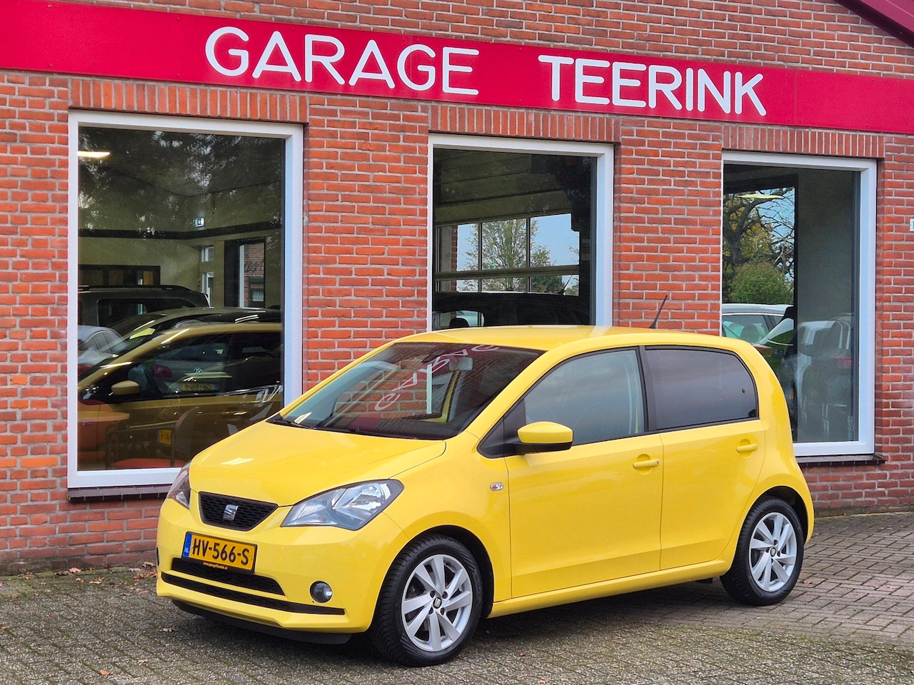 SEAT Mii - 1.0 Sport Connect 60PK 5drs airco, cruise, pdc, lmv, carplay, elektr.ramen - AutoWereld.nl