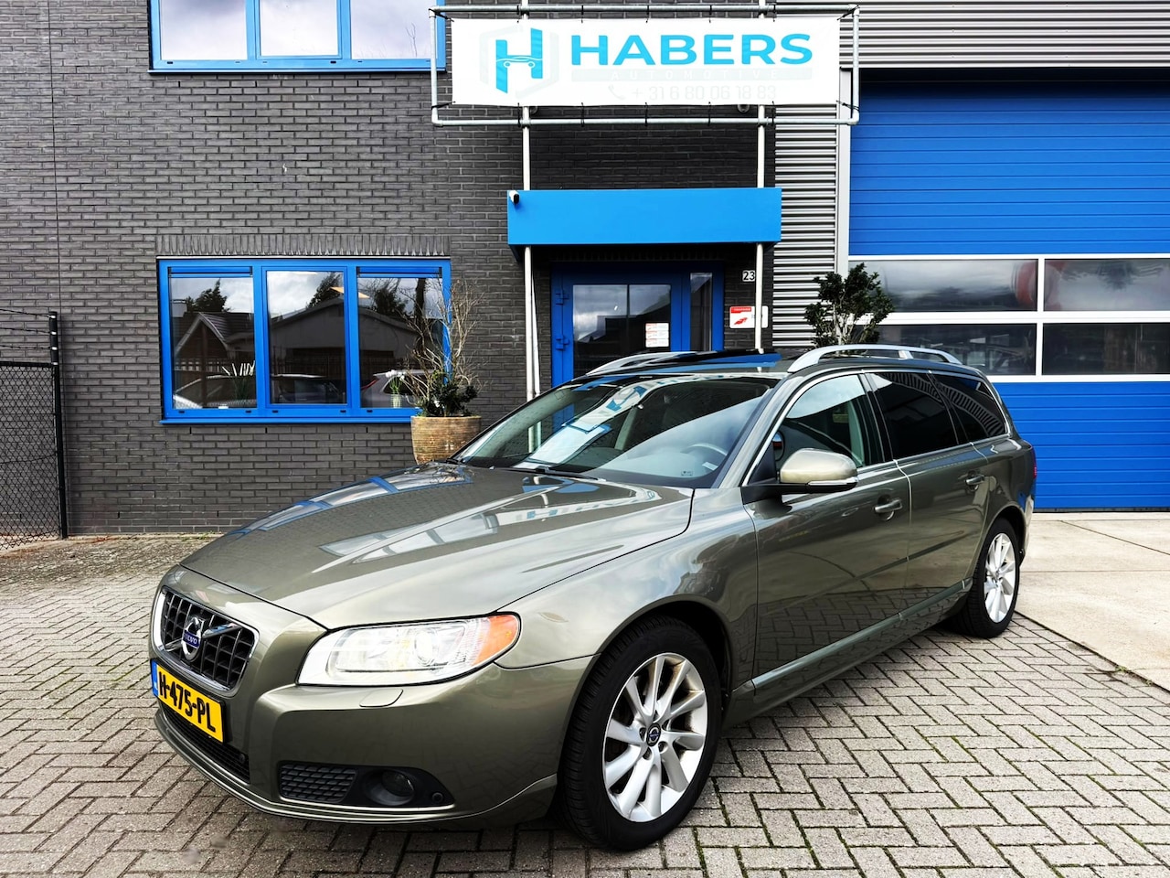 Volvo V70 - 2.0 T5 213PK|Nieuw model|Navi|Leder|Xenon|Schuifdak|AUT|5Cilinder|Trekhaak|CNG gas|Memmory - AutoWereld.nl