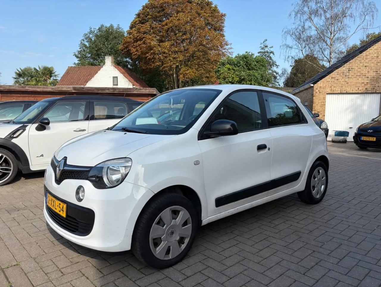 Renault Twingo - 1.0 SCe Authentique Airco 5DRS PDC CCT 120Dkm NAP logisch - AutoWereld.nl