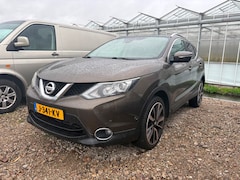 Nissan Qashqai - | 2014 | 1.2 DIG-T Premier Edition 116 pk | Handgeschakeld | MOTOR DEFECT | Export en Hand