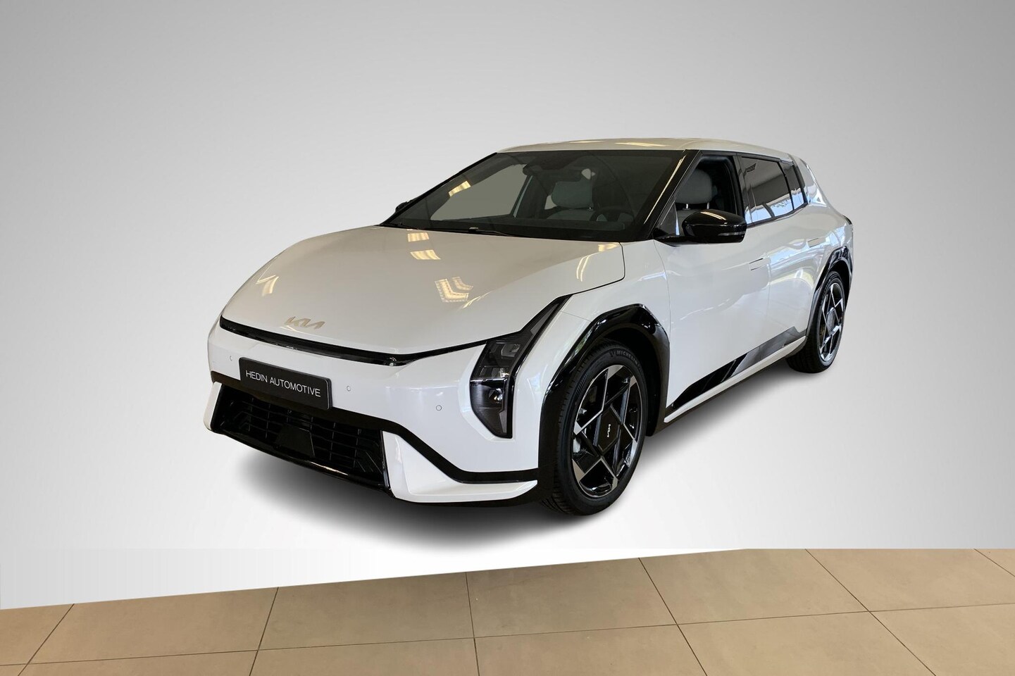 Kia EV4 - GT-Line Business Edition 81.4 kWh Snel leverbaar | Stoel-en-Stuurverwarming | Adaptieve Cr - AutoWereld.nl