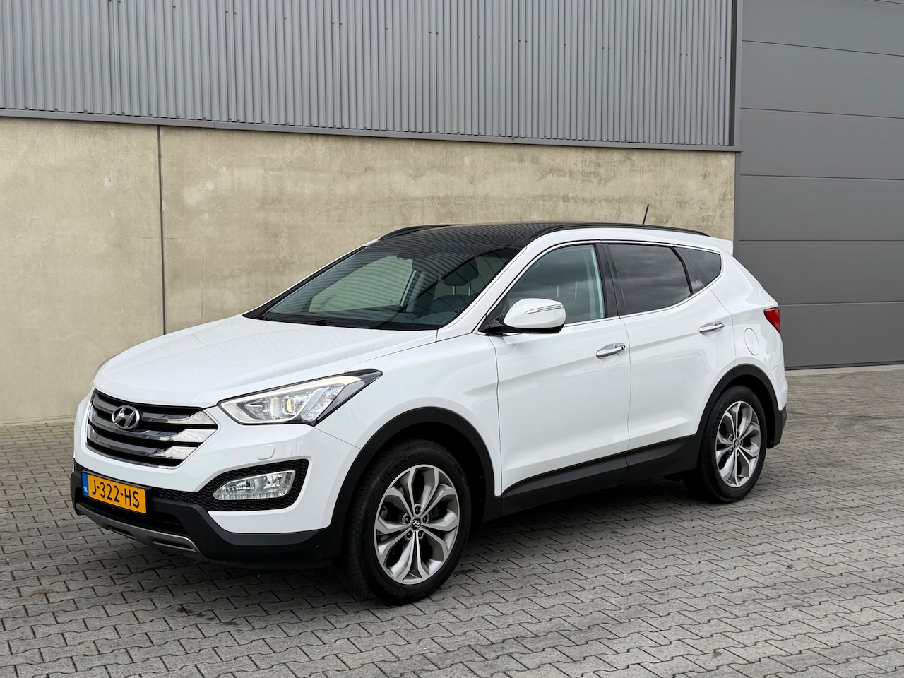 Hyundai Santa Fe - 2.4i GDI Business Edition PANORAMA SCHUIFDAK+FULL MAP NAVIGATIE+CRUISE+LEDER+PDC+LED XENON - AutoWereld.nl