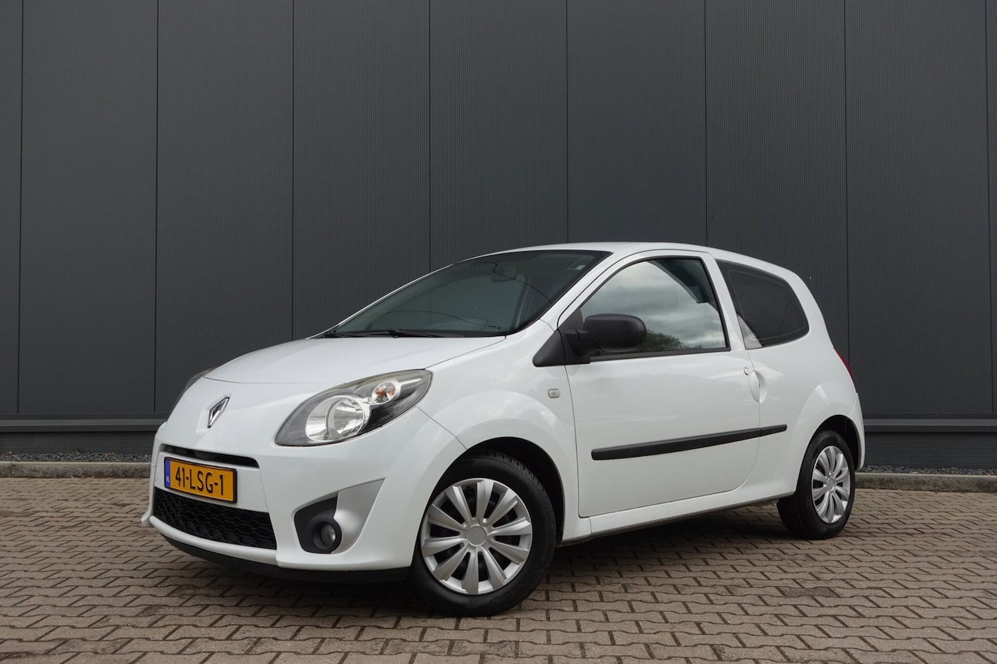 Renault Twingo - 1.2-16V Authentique 1.2-16V Authentique - AutoWereld.nl