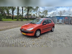 Peugeot 206 - 1.4 XT Uniek Eerste Eigenaar 164545 Km