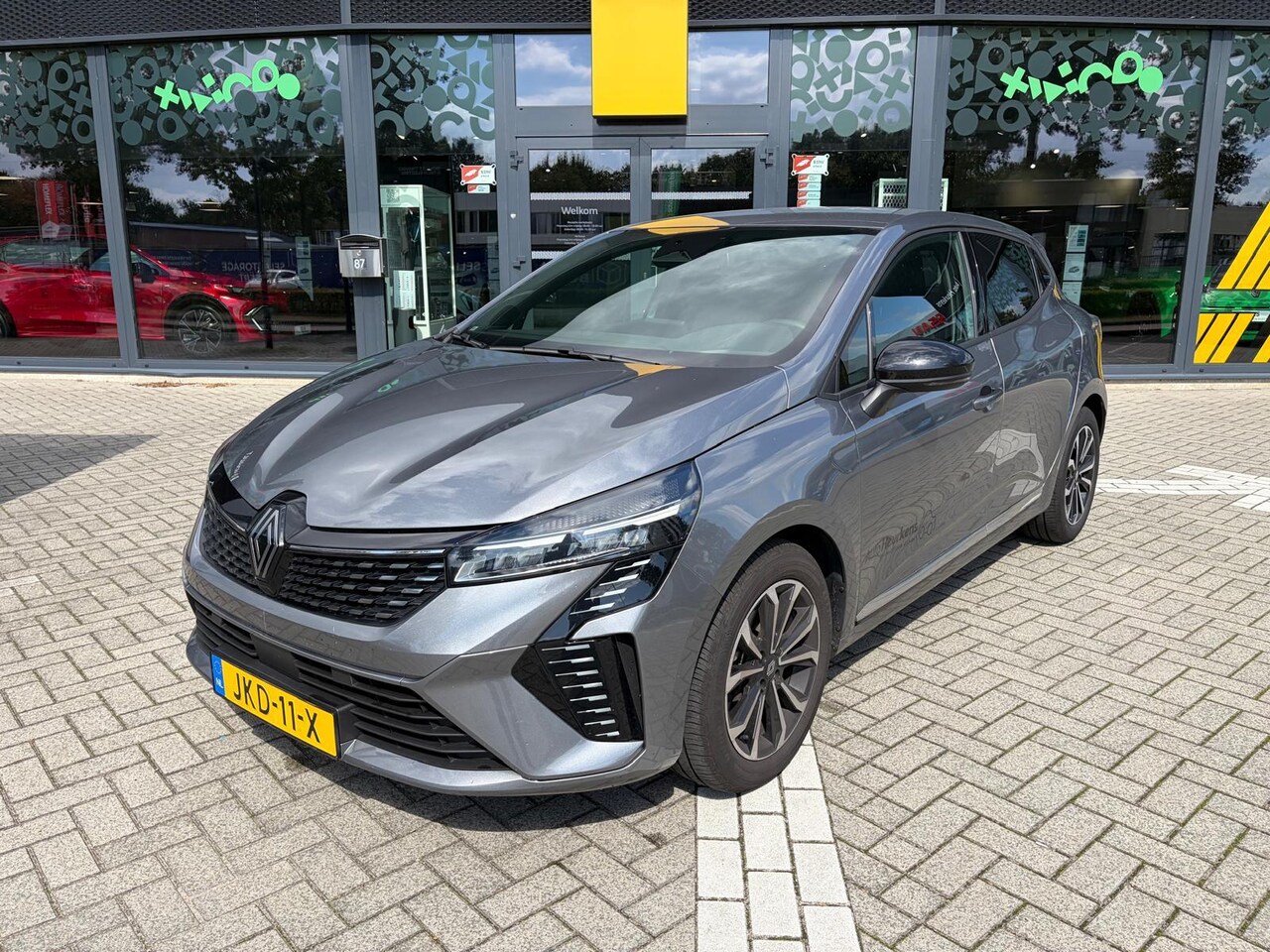 Renault Clio - TCe 90 GPF techno | Carplay | Parkeersensor | - AutoWereld.nl