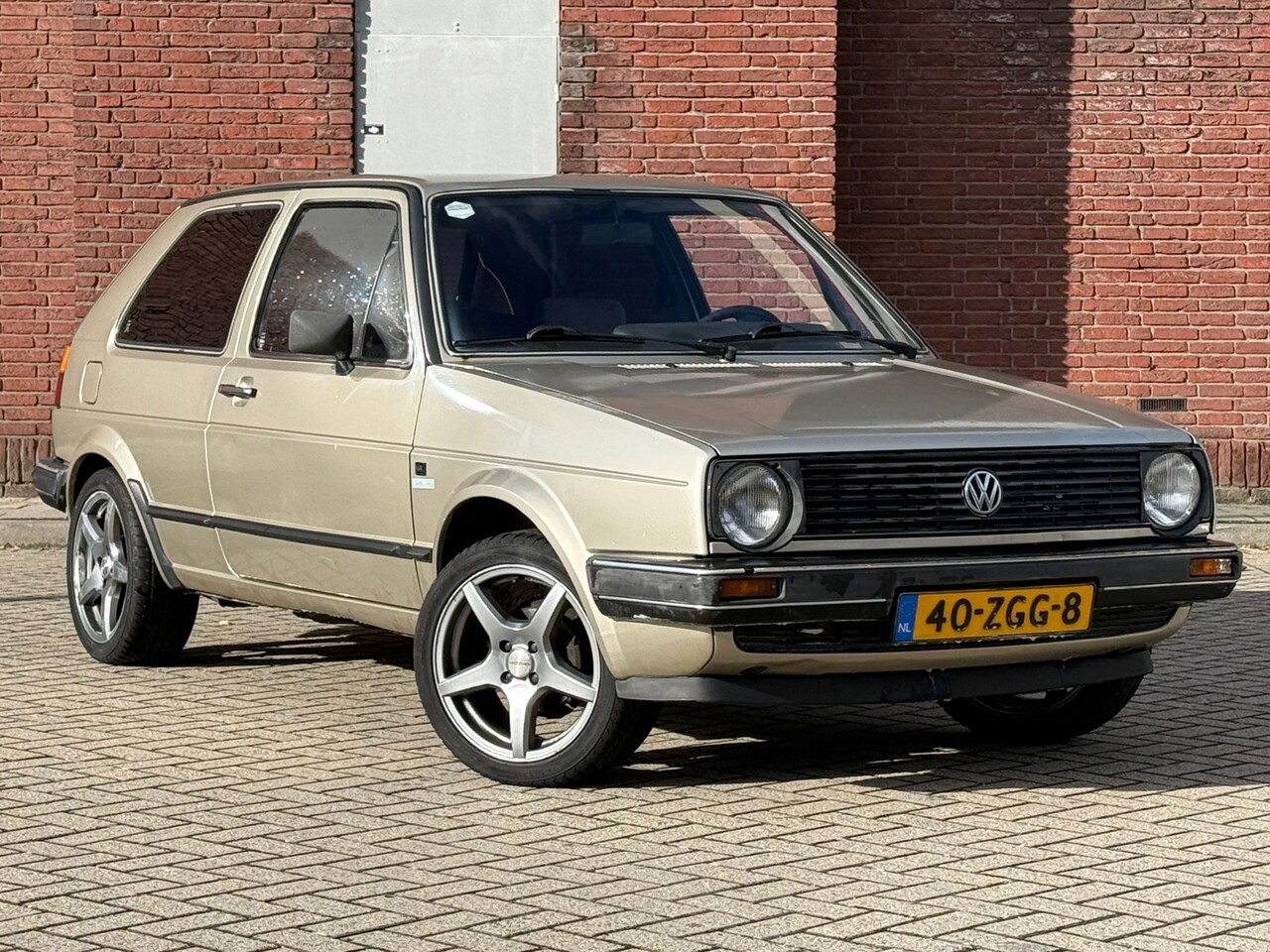 Volkswagen Golf - 1.6 C | 3DRS | AUTOMAAT | BELASTINGVRIJ | OLDTIMER - AutoWereld.nl