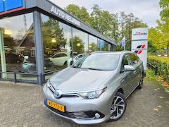 Toyota Auris Touring Sports - 1.8 Hybrid Lease Exclusive/TREKHAAK