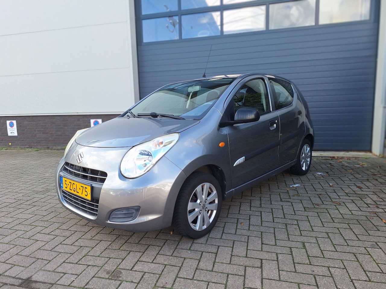 Suzuki Alto - | 1.0 Celebration EASSS | Airco | - AutoWereld.nl