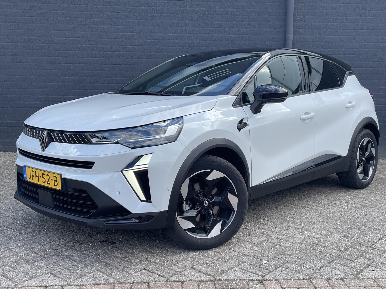 Renault Captur - 1.8 E-Tech full hybrid 160 techno | Adapt Cruise | Camera | Google Navigatie - AutoWereld.nl