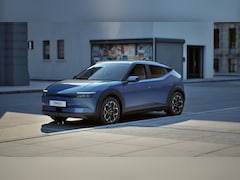Hyundai IONIQ - 3 Vision 61 kWh | WARMTEPOMP | 14, 6" MULTIMEDIASCHERM | PLEOS CONNECT | HIGHWAY DRIVE ASS