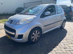 Peugeot 107 - 1.0-12V XS