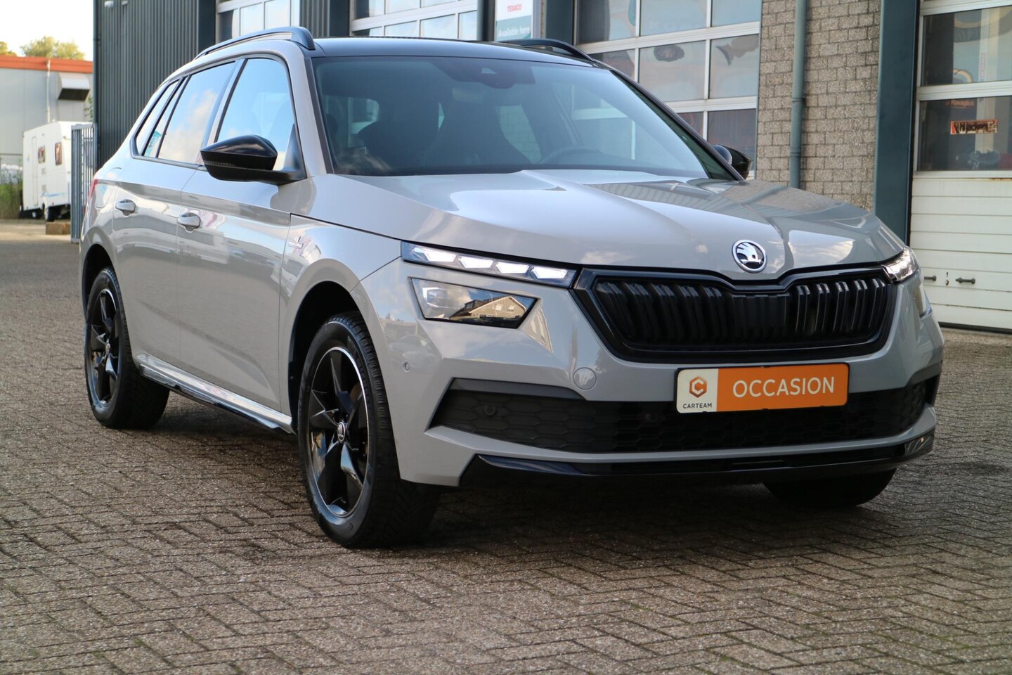 Skoda Kamiq - 1.0 TSI Monte Carlo | DSG automaat! | Panorama | Camera | - AutoWereld.nl