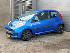 Peugeot 107 - 1.0-12V XR