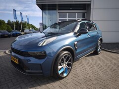 Lynk & Co 01 - 1.5 PHEV 261pk Automaat | Panoramadak | 360 Camera | 69km elektrisch bereik |