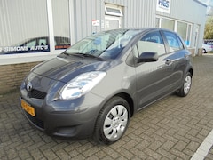 Toyota Yaris - 1.3 VVTi Comfort/70000 km/1e.eig