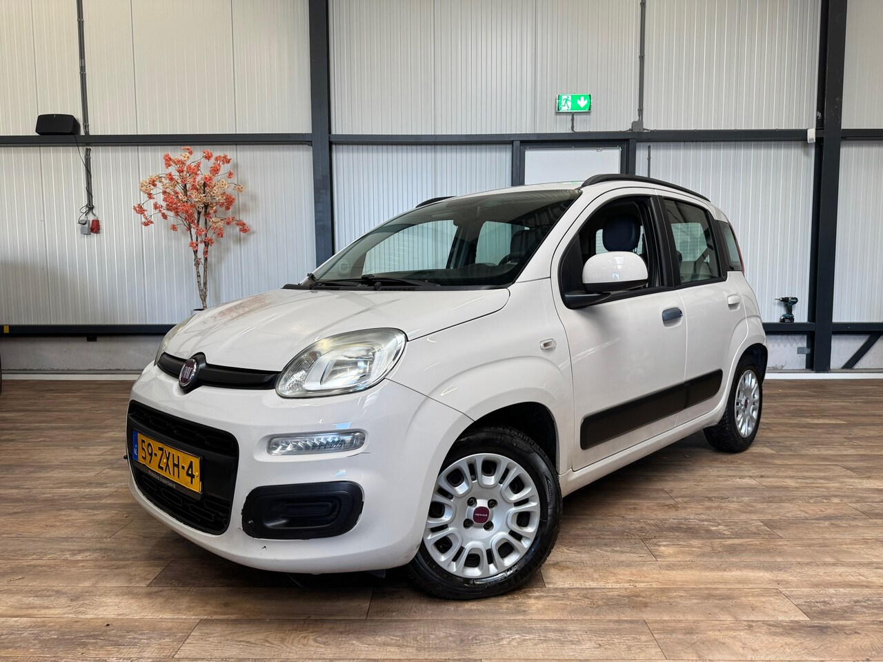 Fiat Panda - 0.9 TwinAir Easy / 5-Deurs / Airco / - AutoWereld.nl