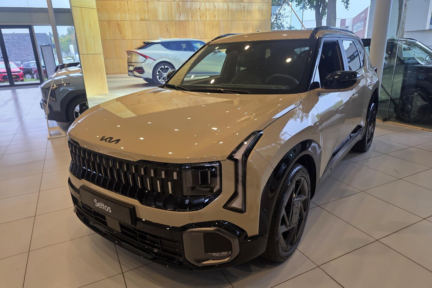 Kia Seltos - X-Line Demo Edition | Showroom actie | Roermond | Incl inruilpremie | - AutoWereld.nl