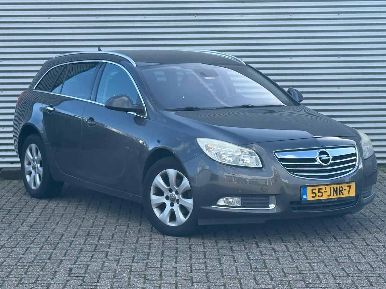 Opel Insignia Sports Tourer - 1.8 Executive / PDC / Trekhaak / Clima / Inruil mog. - AutoWereld.nl