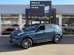 Lynk & Co 01 - 1.5 / Zwarte-Dakhemel / Automaat / NL-Auto / Dealer-Onderhouden / 262 PK / Open-Panodak /