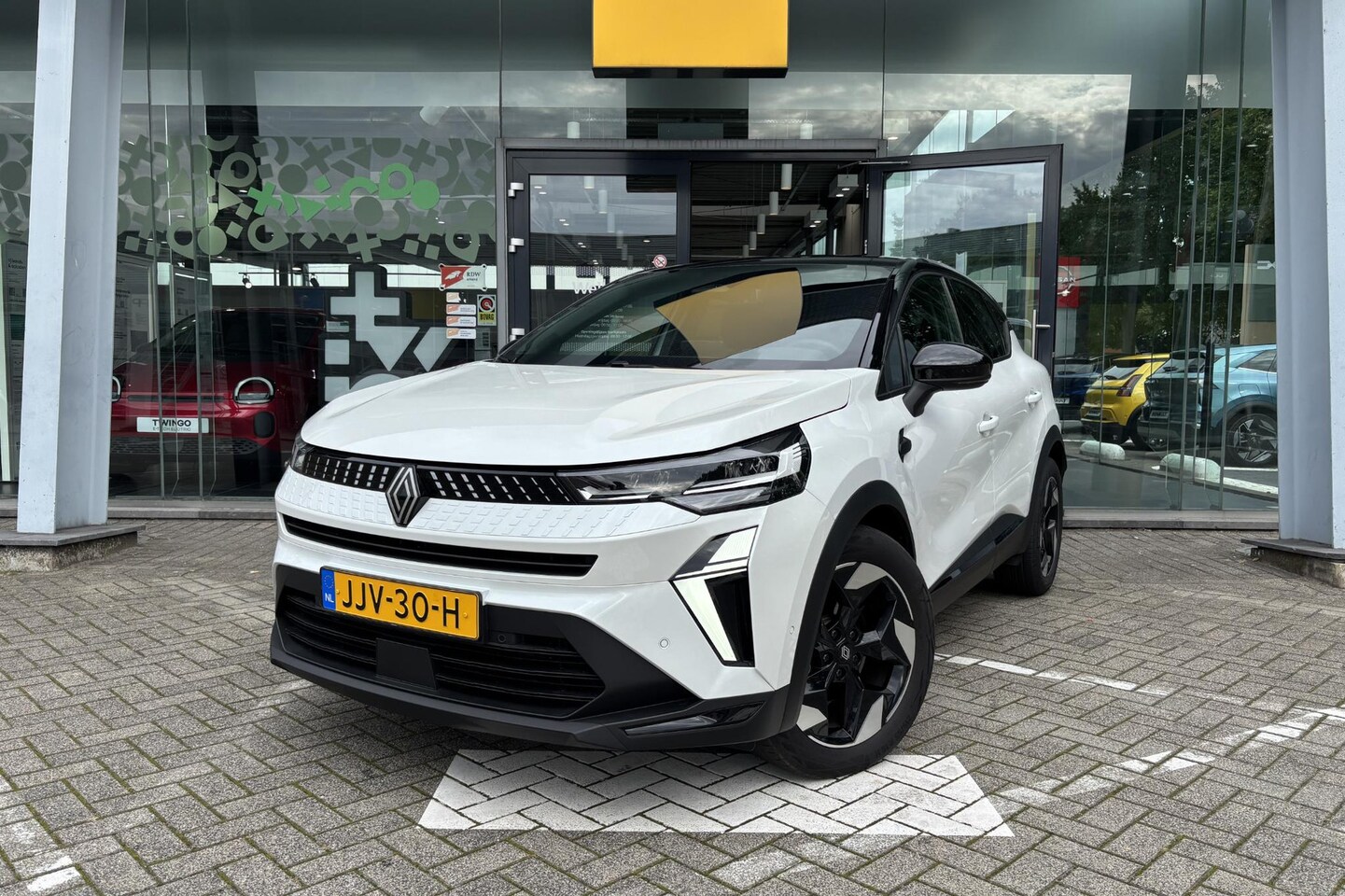 Renault Captur - 1.8 E-Tech full hybrid 145 techno Automaat | Camera | Keyless | Automatische airco | Navig - AutoWereld.nl