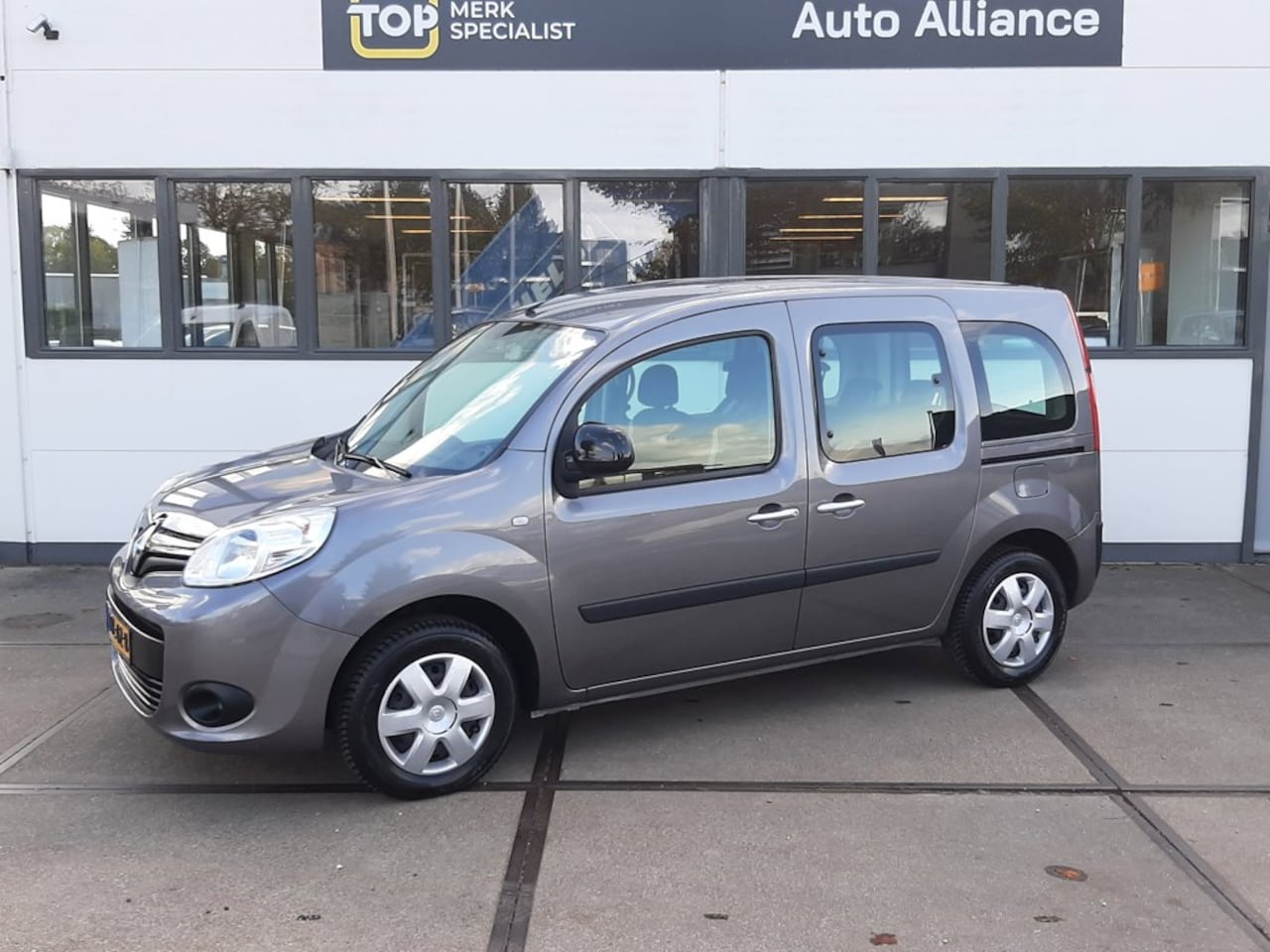 Renault Kangoo Family - 1.2 TCe 1.2 TCe - AutoWereld.nl