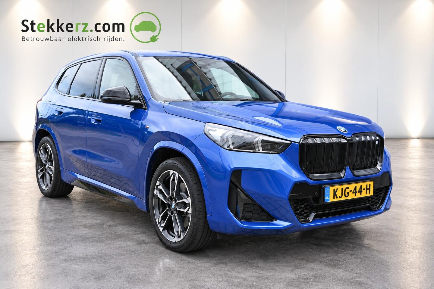 BMW iX1 - xDrive30 67 kWh M-Sport pakket | Premium Pack | All-in prijs incl. 12 mnd BOVAG garantie | - AutoWereld.nl