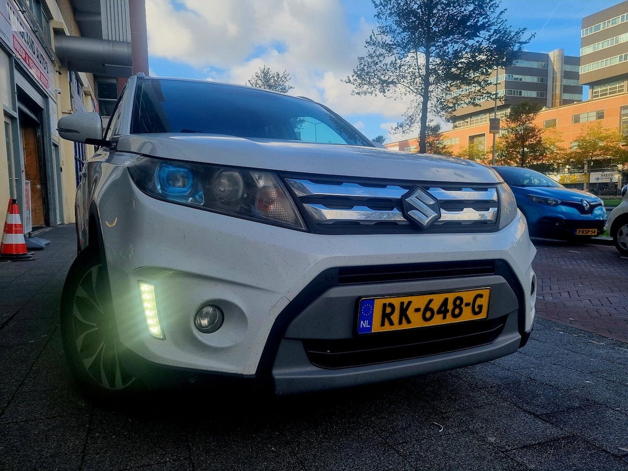 Suzuki Vitara - 1.6 High Executive Navi Camera - AutoWereld.nl