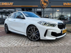 BMW 1-serie - M135i xDrive | Hud | Pano | Camera | Dodehoek |