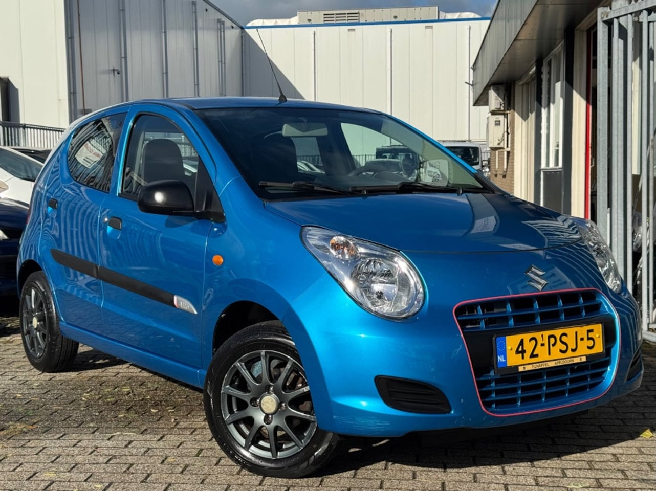Suzuki Alto - 1.0 Base 5 drs Sportvelgen APK NAP Nette auto - AutoWereld.nl