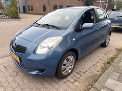 Toyota Yaris - 1.3 VVTi Sol MMT
