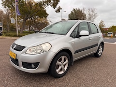 Suzuki SX4 - 1.6 Exclusive / 1e.eigenaar / airco / key-less / elek.ramen / lmv / nap